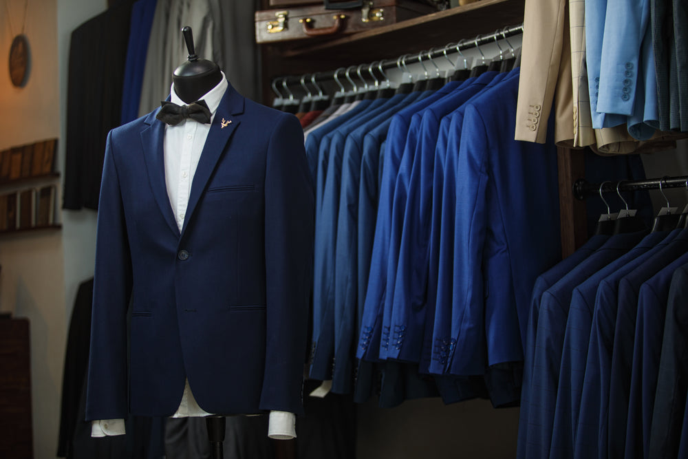 How To Pick The Right Wedding Suit 