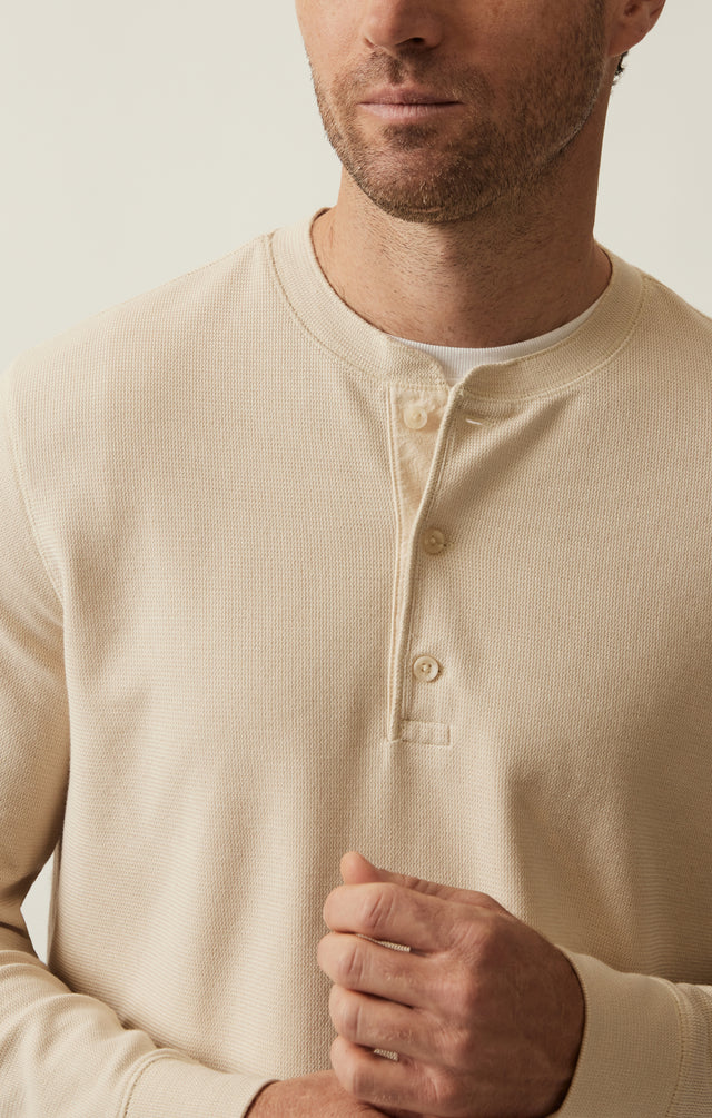 34 Heritage - Long Sleeve Henley In Oatmeal