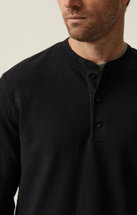 34 Heritage - Long Sleeve Henley In Black