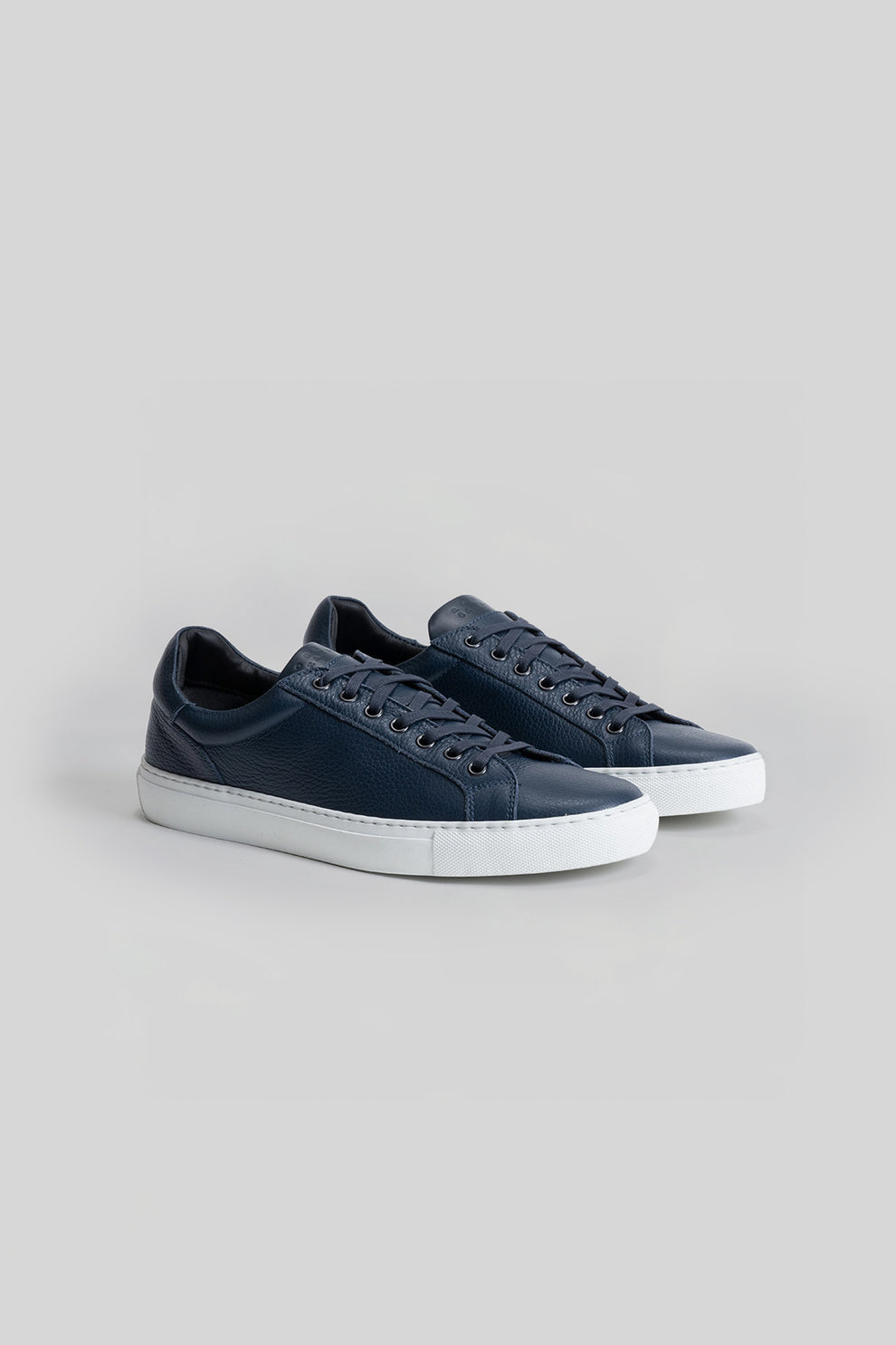 Robert Barakett - Terrence Sneaker - Navy