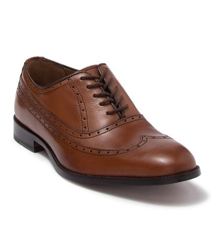 Johnston & Murphy Stratton Wingtip Oxfords in Black Calfskin | Men's Shoes 15-7071